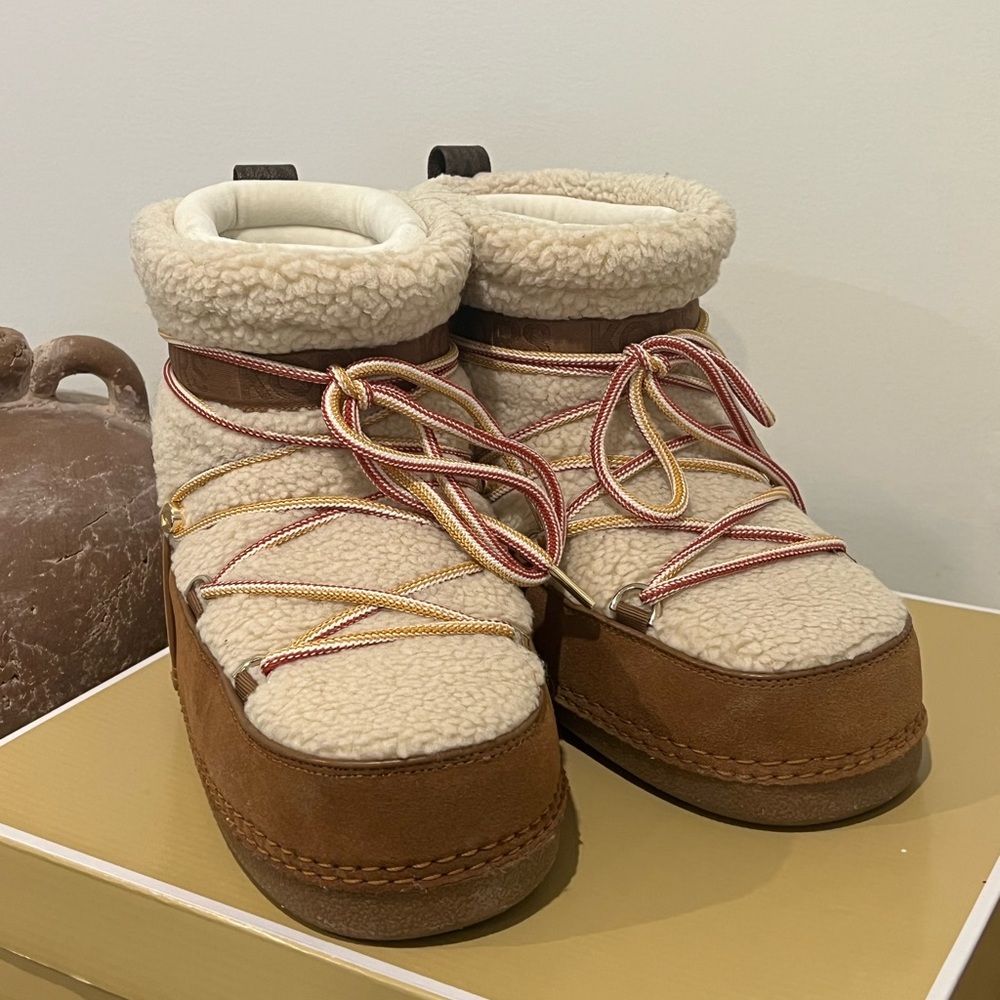 Michael Kors Zelda Boots